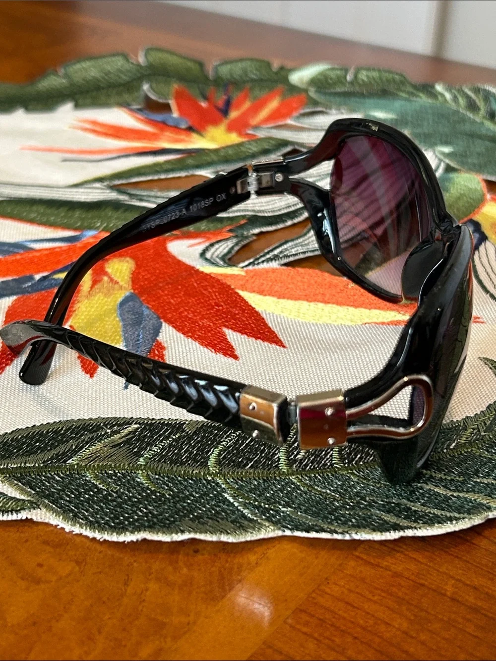South Pole Black Women's Sunglasses with Tinted Lenses